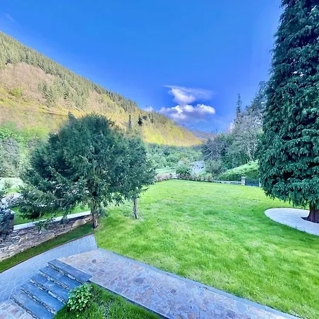 Fuentes Del Narcea Rurales