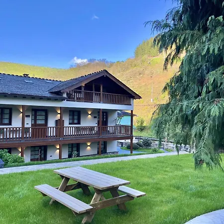 Appartement Fuentes Del Narcea Rurales