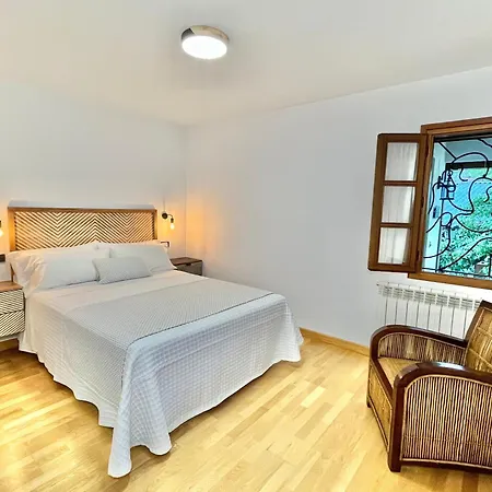 Fuentes Del Narcea Rurales Apartment *